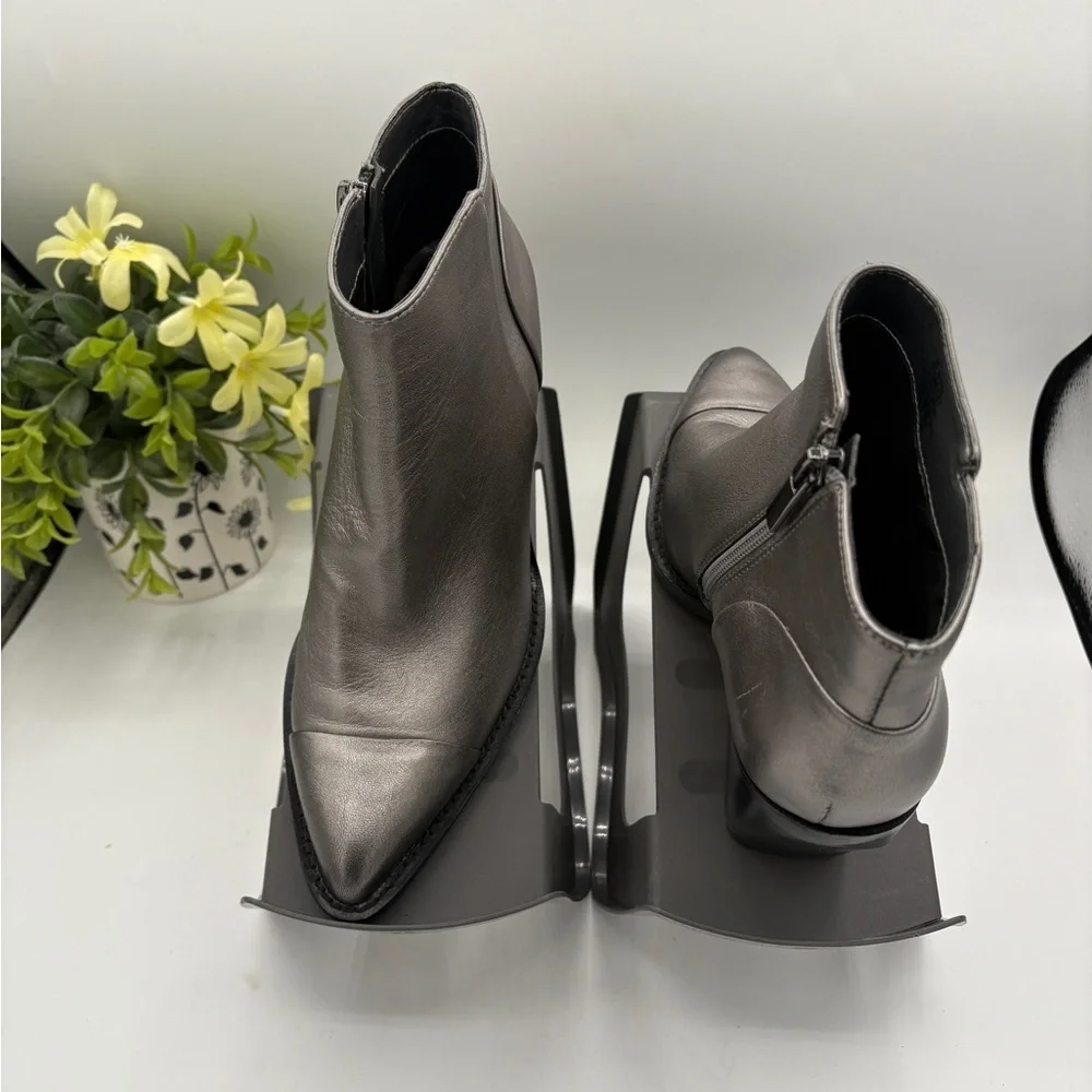 Sole Society Metallic Gray Boots Size 6 1/2